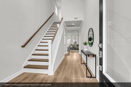 605 Crosswick Street photo 4