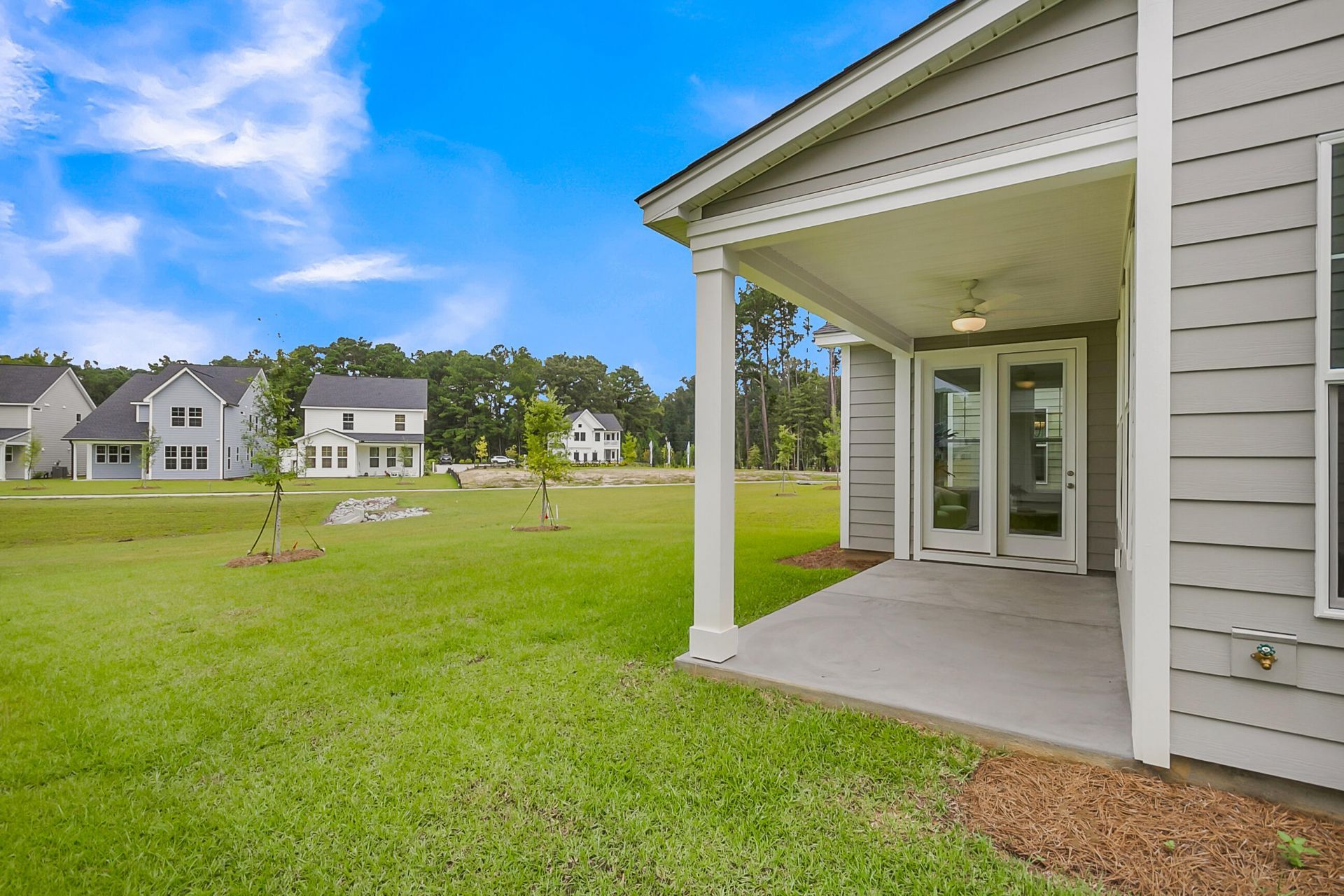 605 Crosswick Street Photo 40