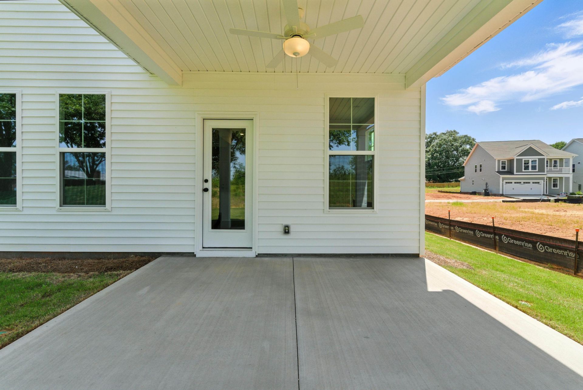 605 Crosswick Street Photo 44