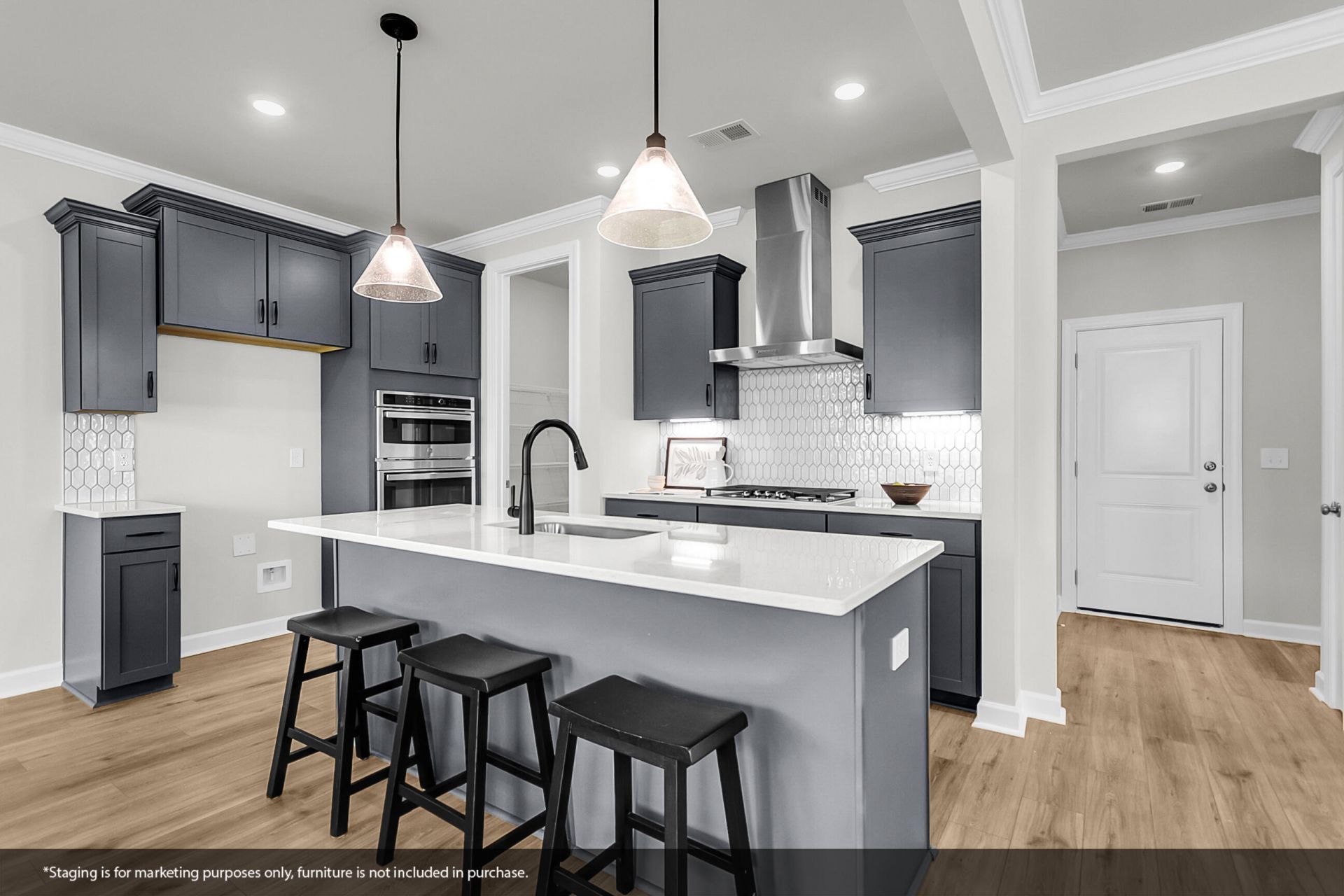 605 Crosswick Street Photo 9
