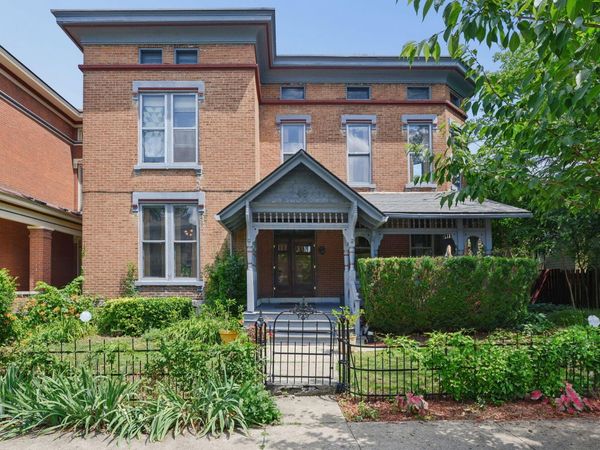 40 Smith Place, Columbus, OH 43201