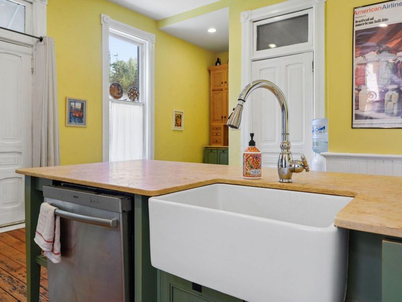 40 Smith Place, Columbus, OH 43201 Photo 24