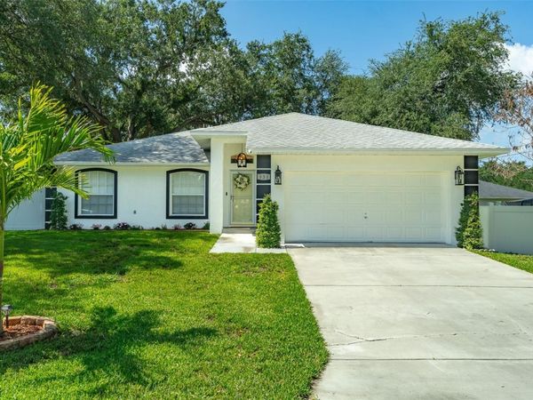 930 HICKS ROAD, LAKELAND, FL 33813