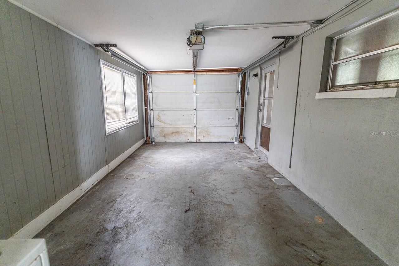 4050 Arrowhead Avenue , Spring Hill, FL 34606 Photo