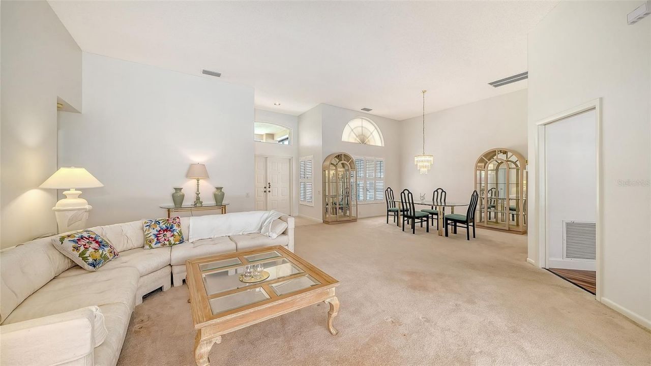 4871 Winterhaven Drive , Sarasota, FL 34233 Photo