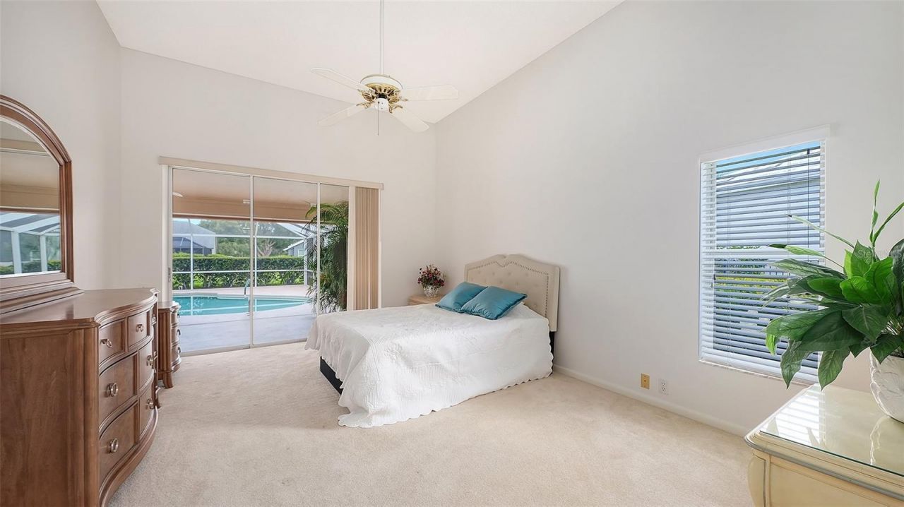 4871 Winterhaven Drive , Sarasota, FL 34233 Photo