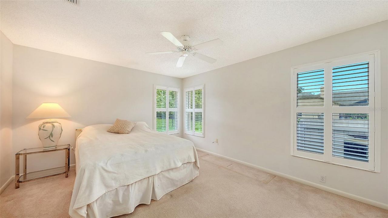4871 Winterhaven Drive , Sarasota, FL 34233 Photo