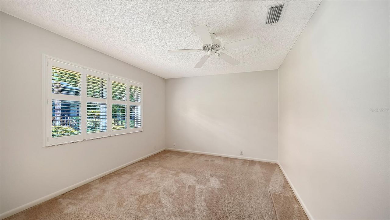 4871 Winterhaven Drive , Sarasota, FL 34233 Photo