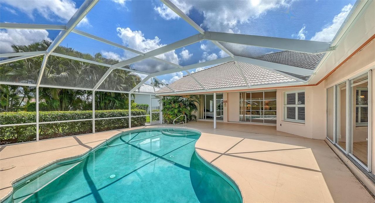 4871 Winterhaven Drive , Sarasota, FL 34233 Photo