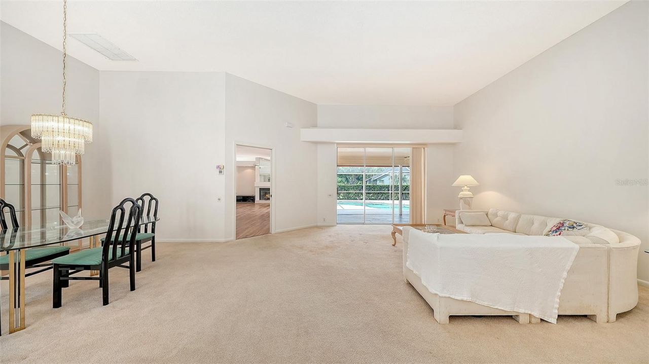 4871 Winterhaven Drive , Sarasota, FL 34233 Photo