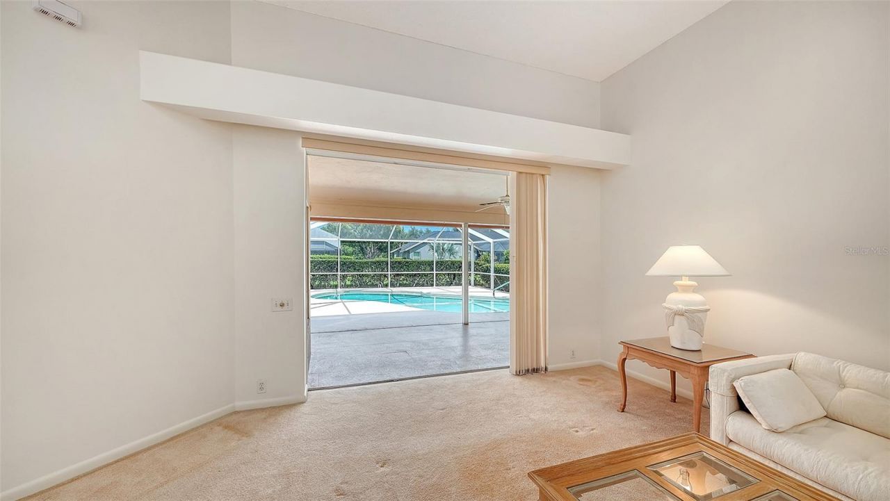 4871 Winterhaven Drive , Sarasota, FL 34233 Photo