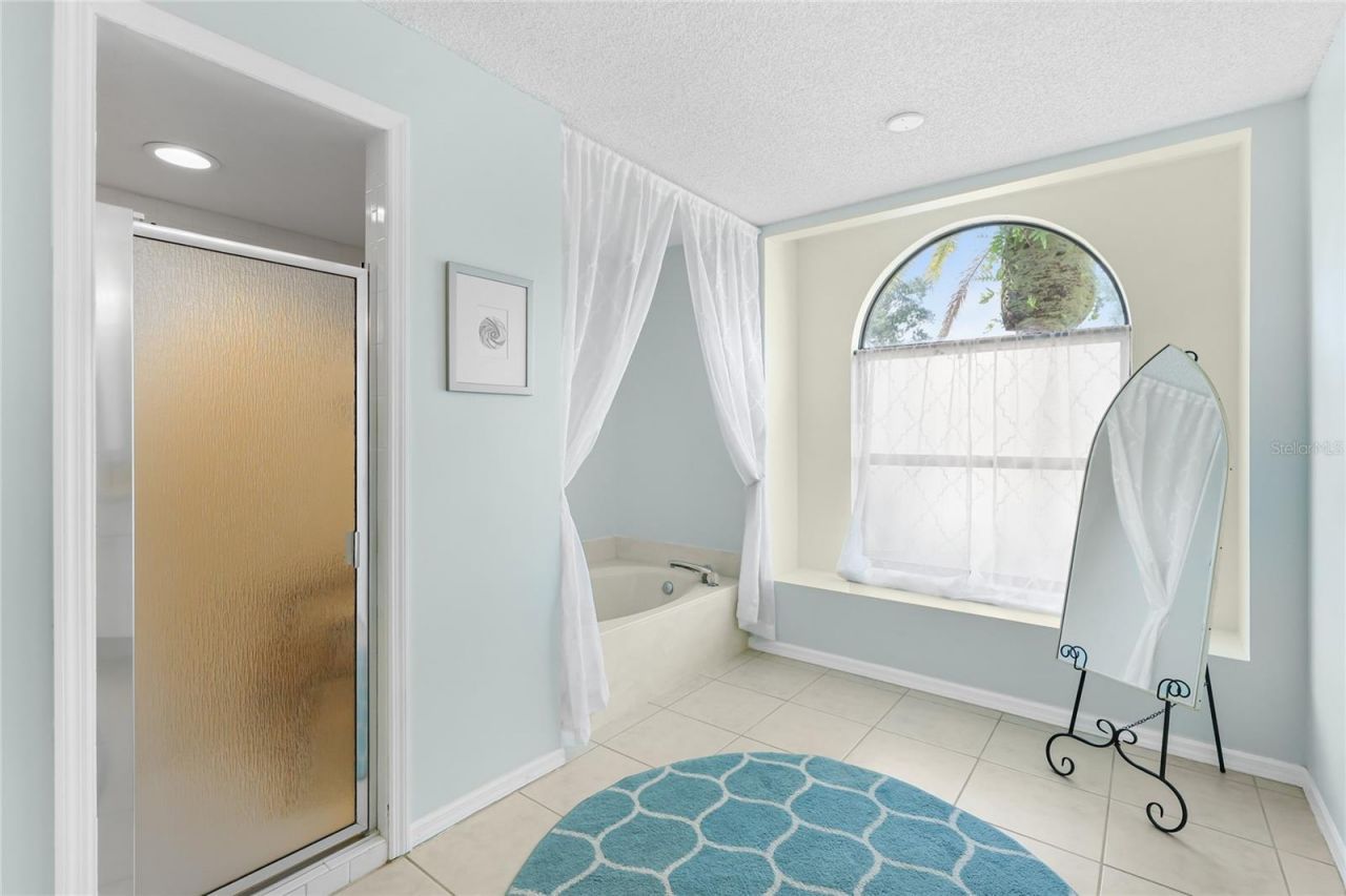 4616 Vintage Drive, Sarasota, FL 34243 Photo
