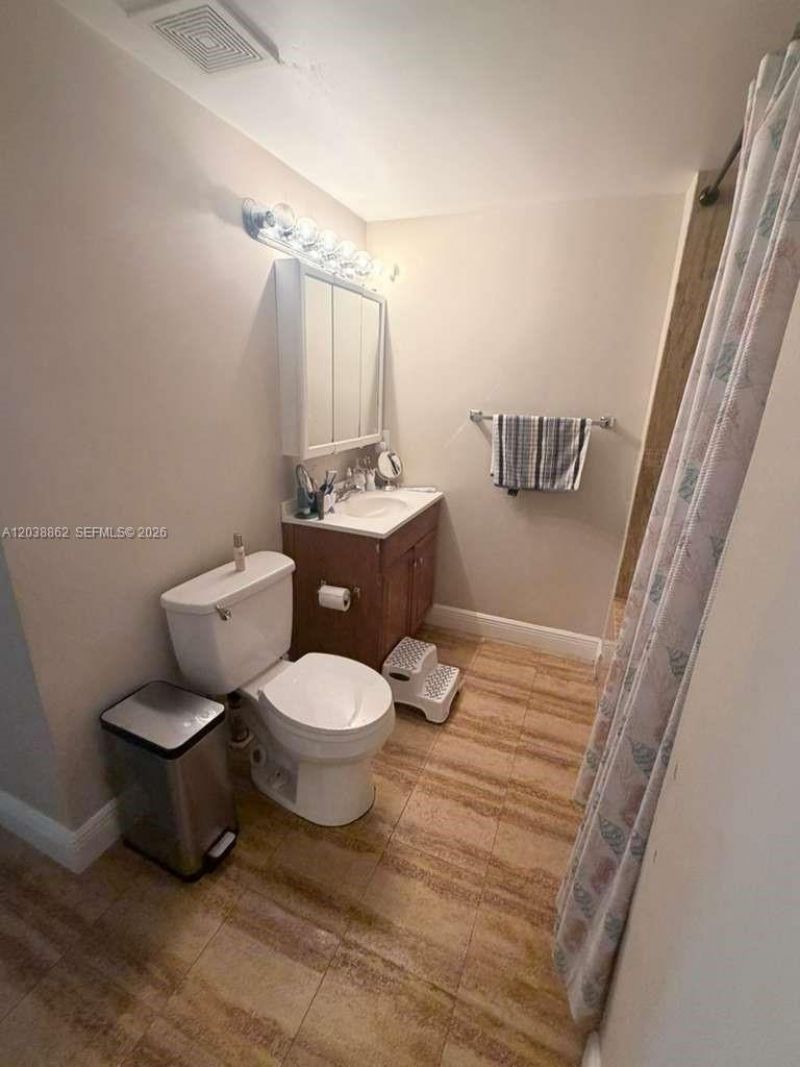 9610 NW 2nd St , Unit 8-206, Pembroke Pines, FL 33024 Photo