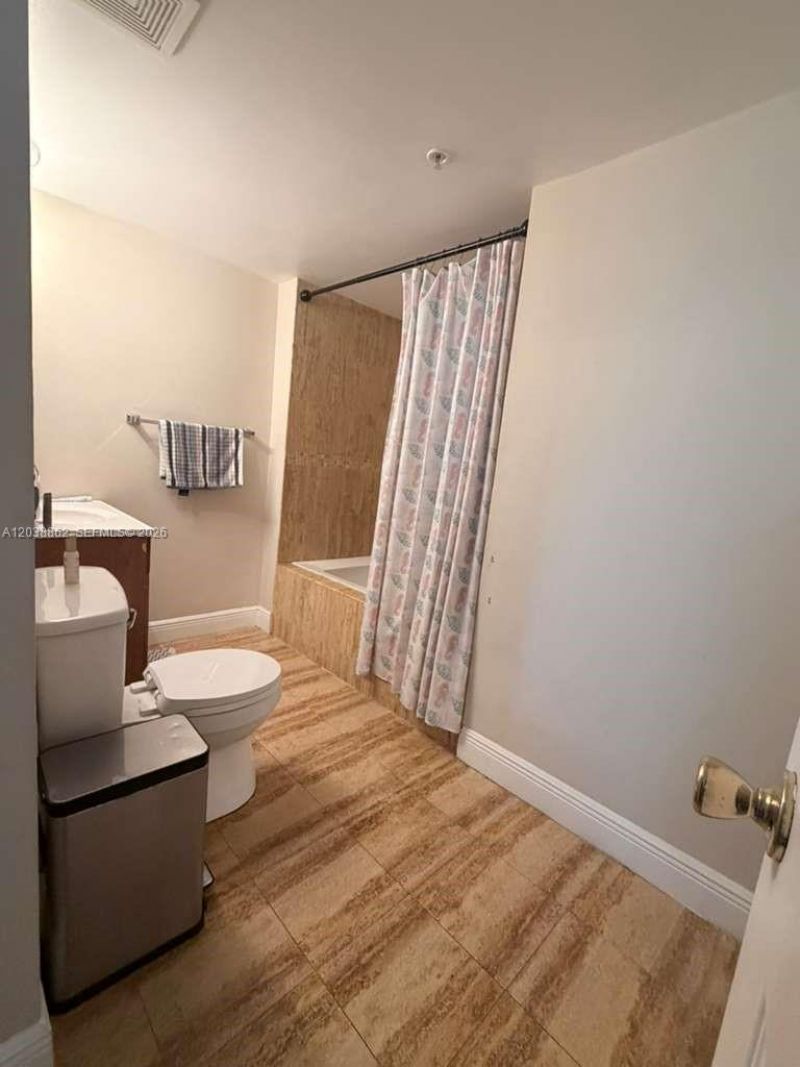 9610 NW 2nd St , Unit 8-206, Pembroke Pines, FL 33024 Photo