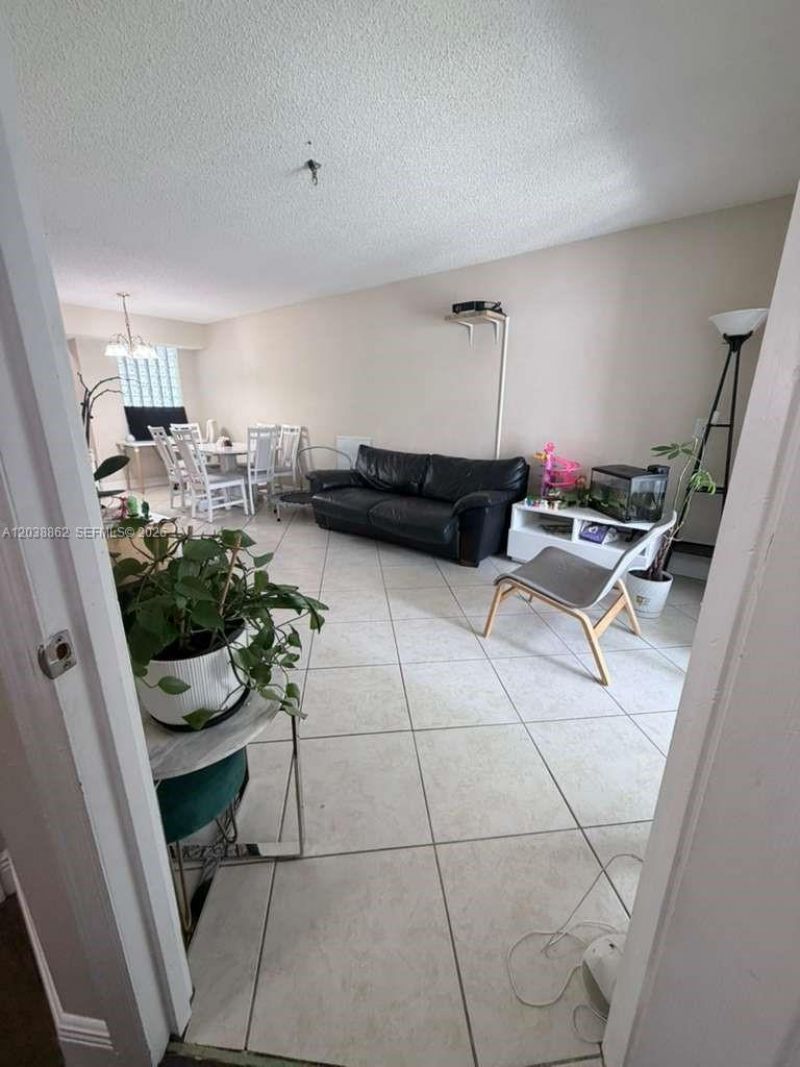 9610 NW 2nd St , Unit 8-206, Pembroke Pines, FL 33024 Photo