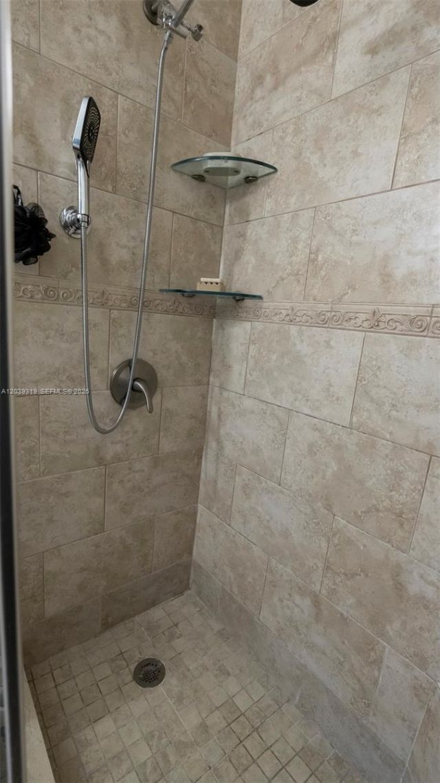 7548 NW 173rd Ter, Hialeah, FL 33015 Photo