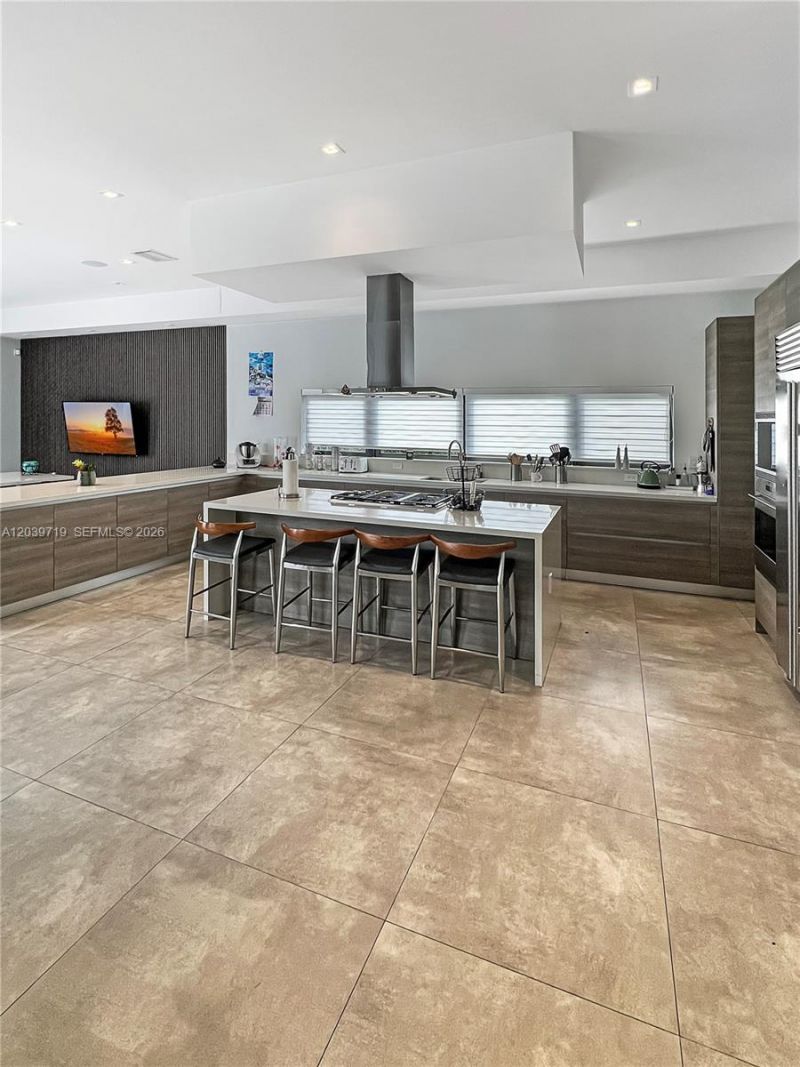 16640 Sunset Way , Unit 16640, Weston, FL 33326 Photo