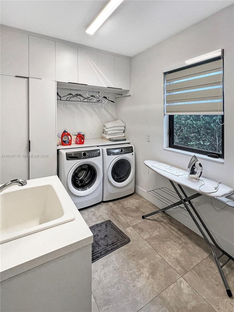 16640 Sunset Way , Unit 16640, Weston, FL 33326 Photo