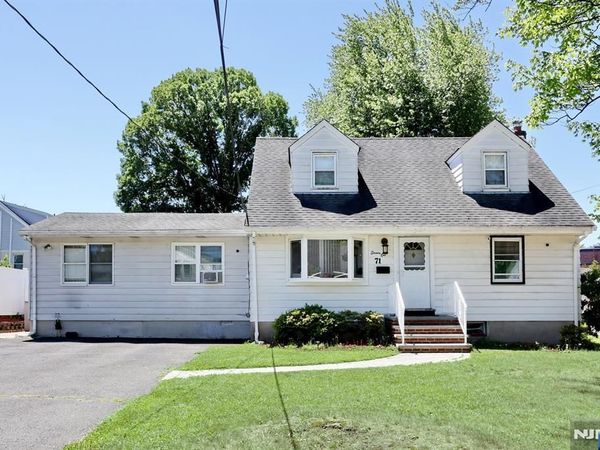 71 Lexington Avenue, DUMONT, NJ 07628