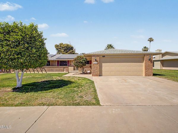 10962 W KELSO Drive, Sun City, AZ 85351