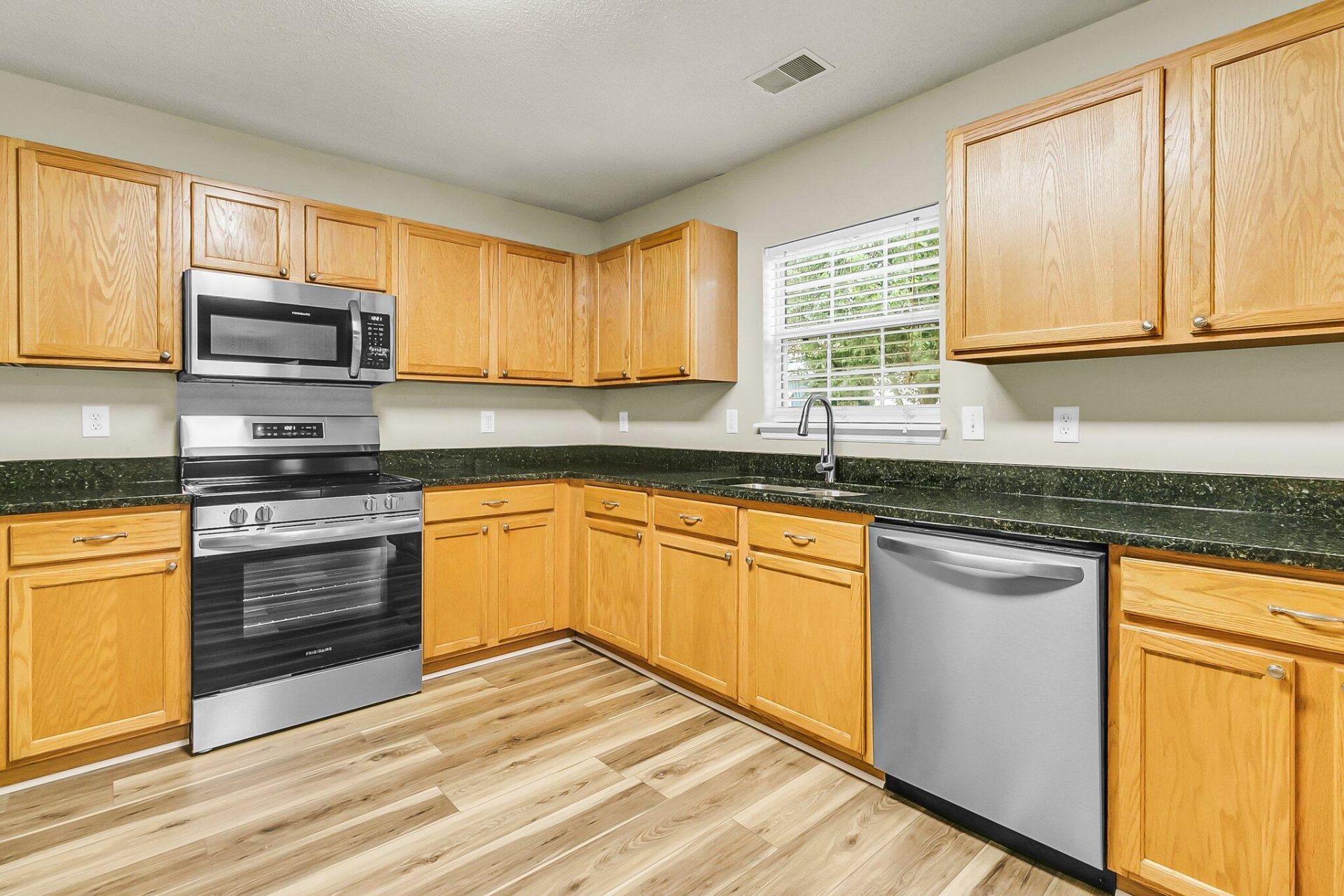 1333 Pinyon Pine Drive Photo 22