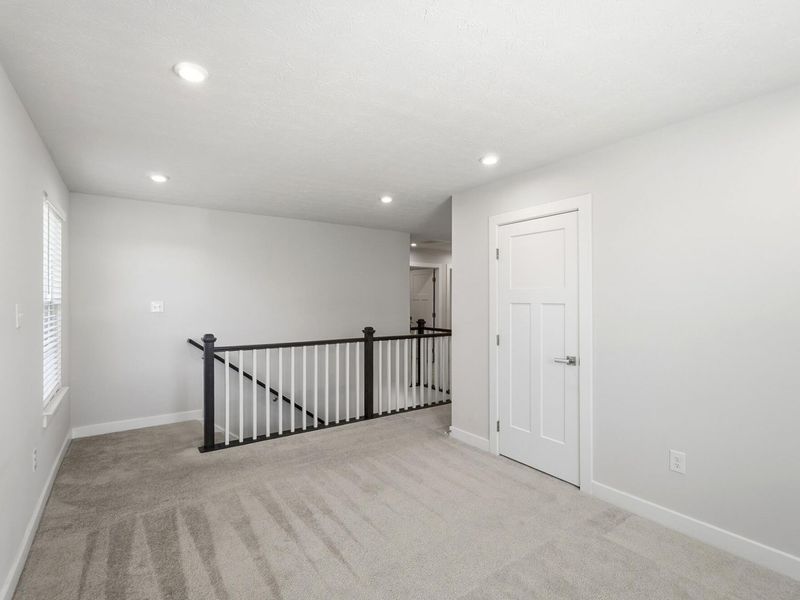 414 Sydney Drive, Tipp City, OH 45371 Photo 18