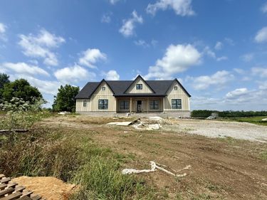 2006 West Court, Richmond, KY 40475
