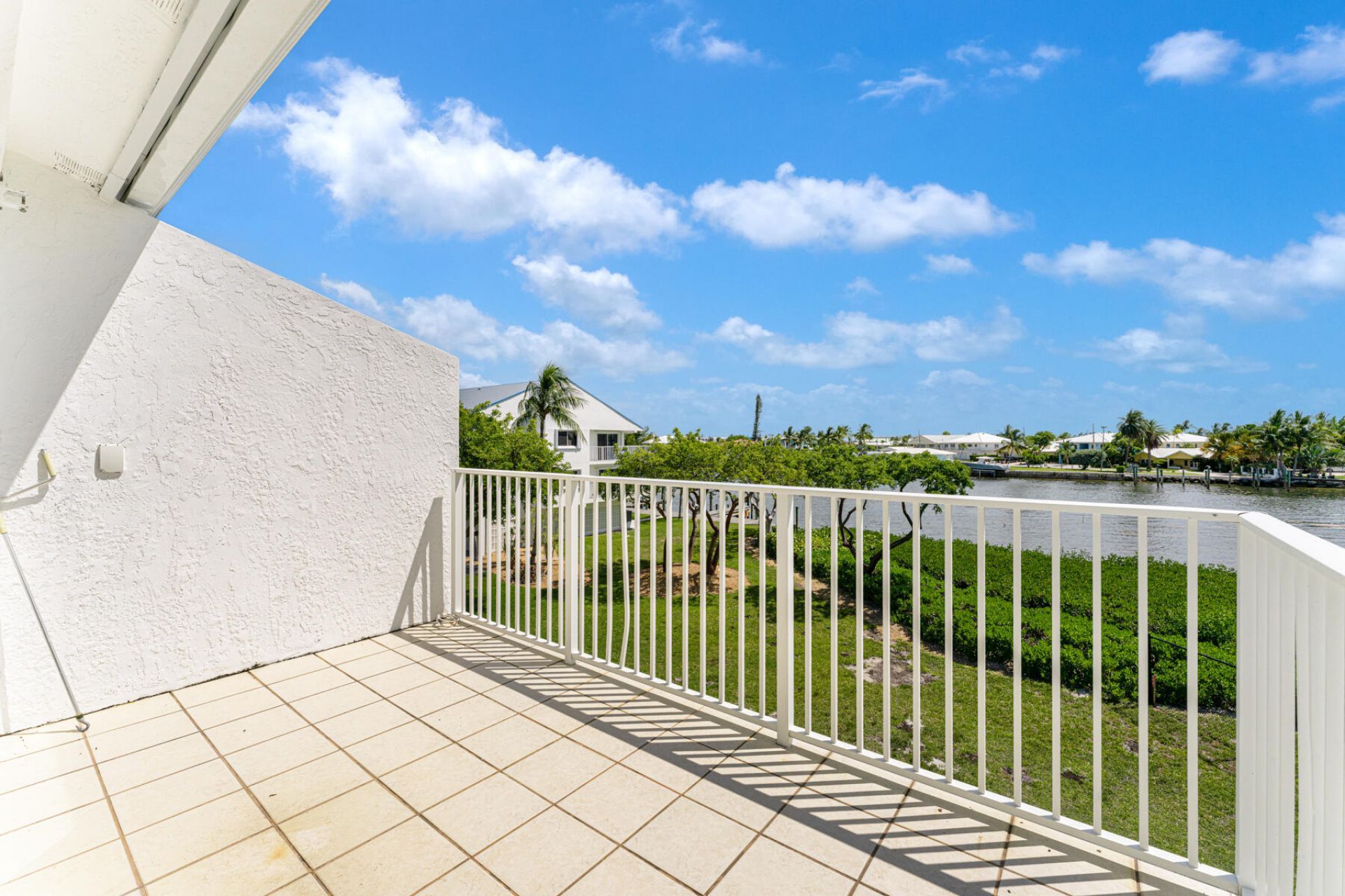 95 Coco Plum Unit Drive, Unit 4B, Marathon, FL 33050 Photo
