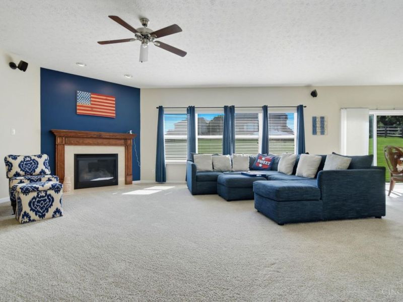 6072 Spring Lake Drive, Fairfield Twp, OH 45011 Photo 8