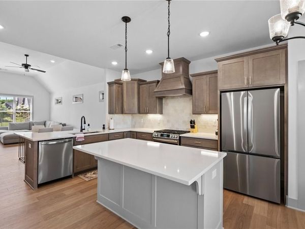4603 SW Elderwood Street , Bentonville, AR 72713