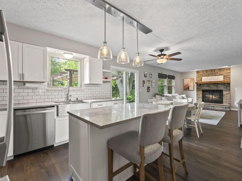 3688 Carnforth Drive, Columbus, OH 43221 Photo 3