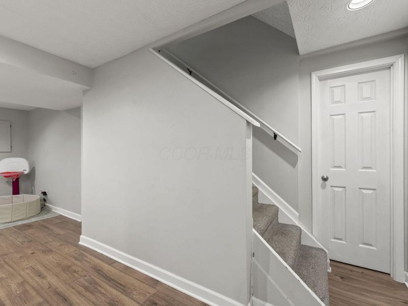 3688 Carnforth Drive, Columbus, OH 43221 Photo 30