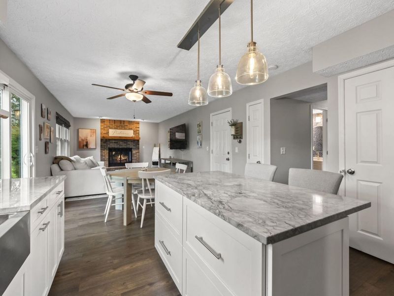 3688 Carnforth Drive, Columbus, OH 43221 Photo 7