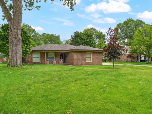 23059 Remick Drive, Clinton Twp, MI 48036