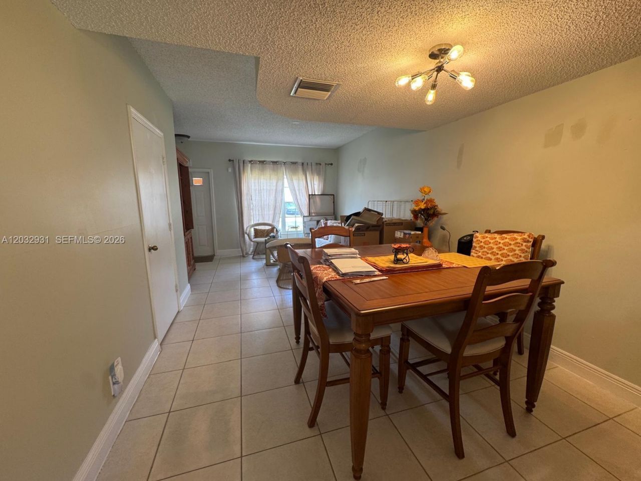 16682 Hemingway Dr , Weston, FL 33326 Photo