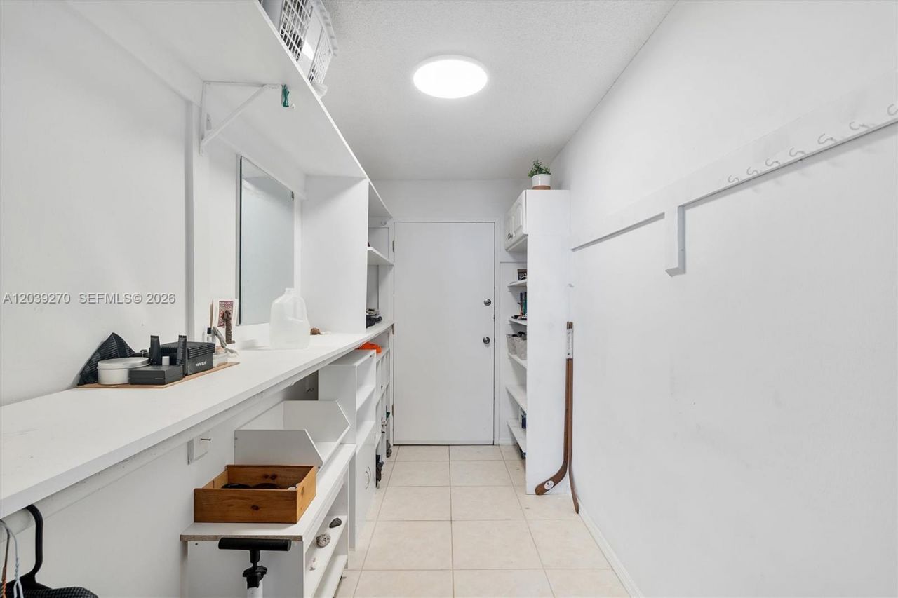 18031 Biscayne Blvd, Unit 1401, Aventura, FL 33160 Photo