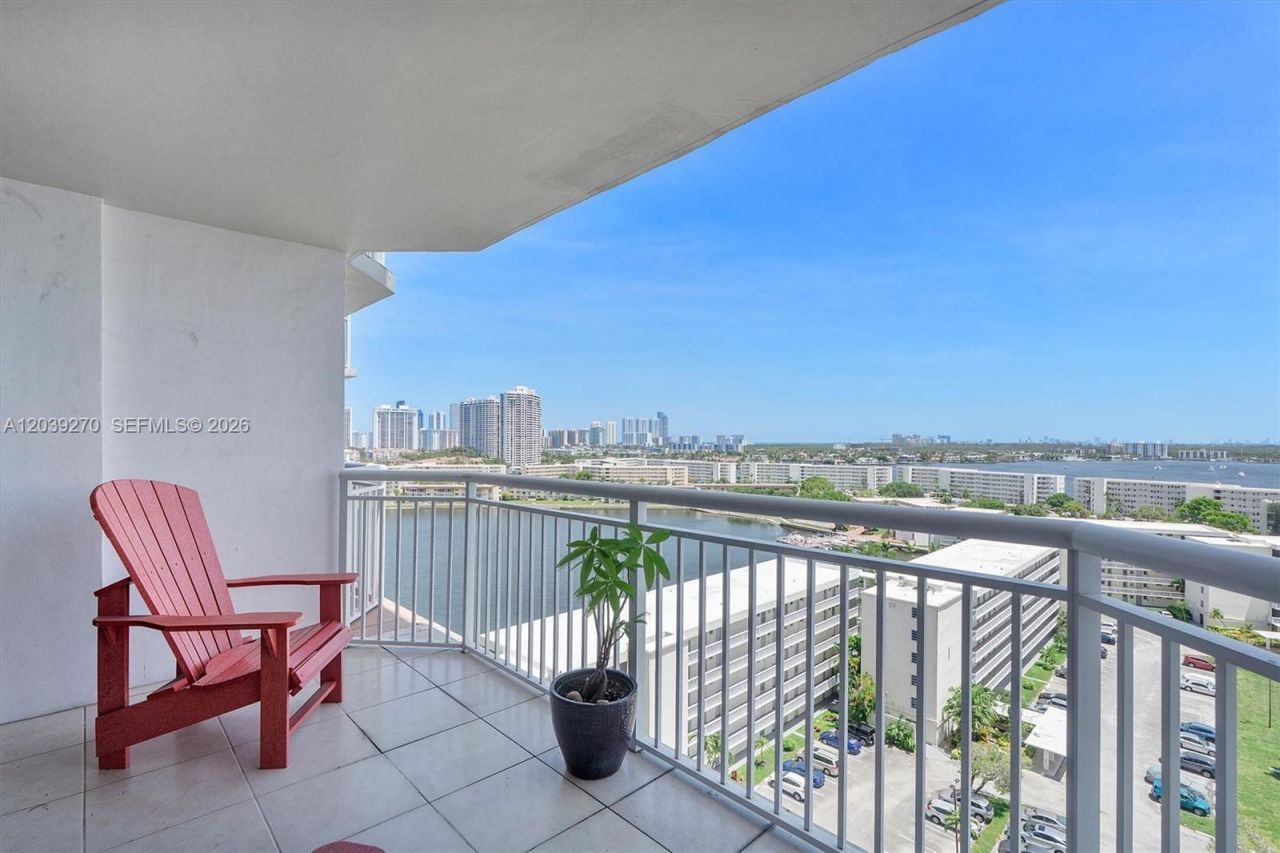 18031 Biscayne Blvd, Unit 1401, Aventura, FL 33160 Photo