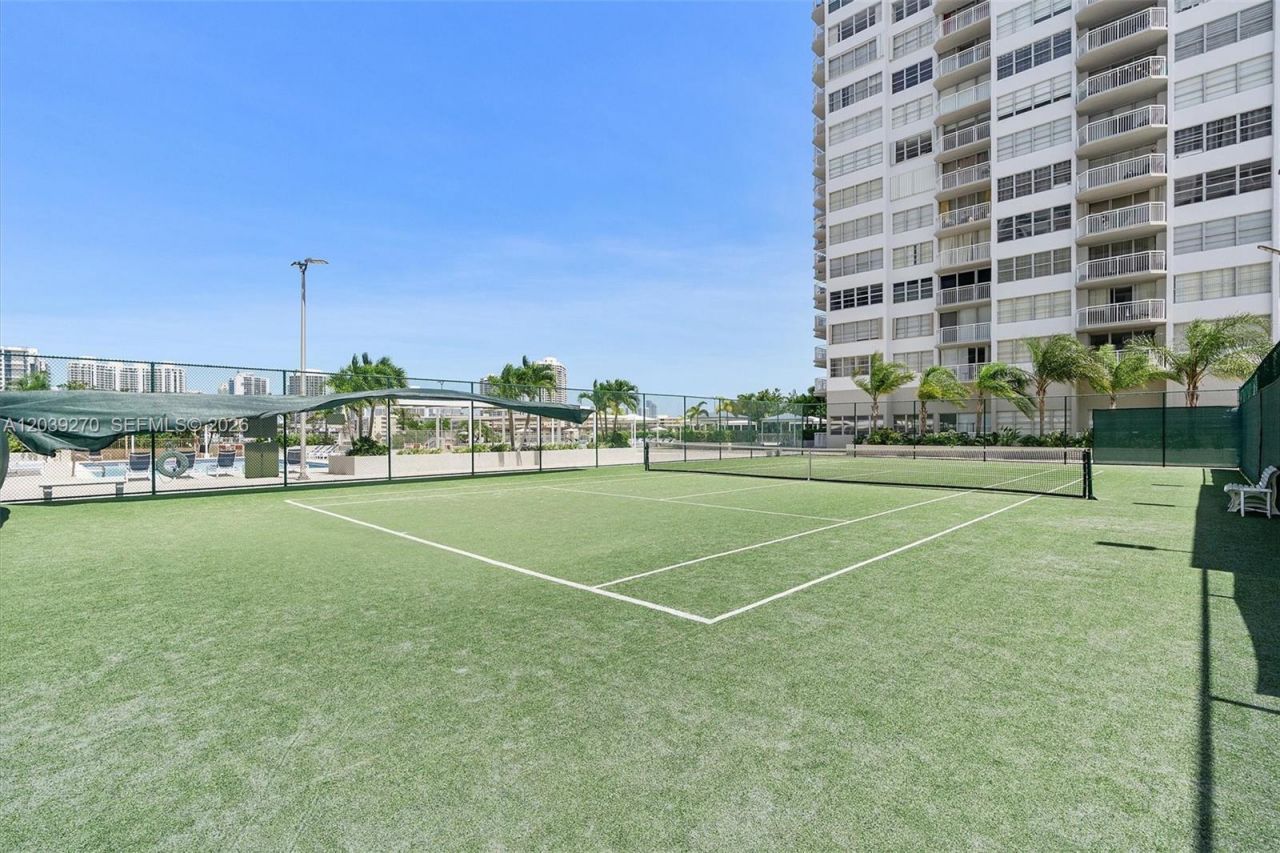 18031 Biscayne Blvd, Unit 1401, Aventura, FL 33160 Photo