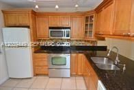 3630 Whitehall Dr, Unit 104, West Palm Beach, FL 33401 Photo