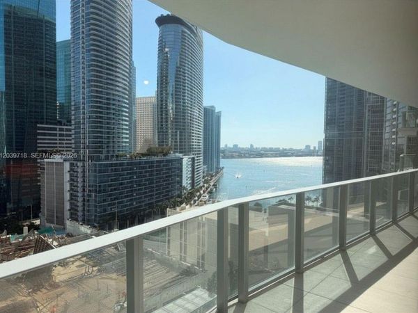 77 SE 5th St, Unit 1903, Miami, FL 33131