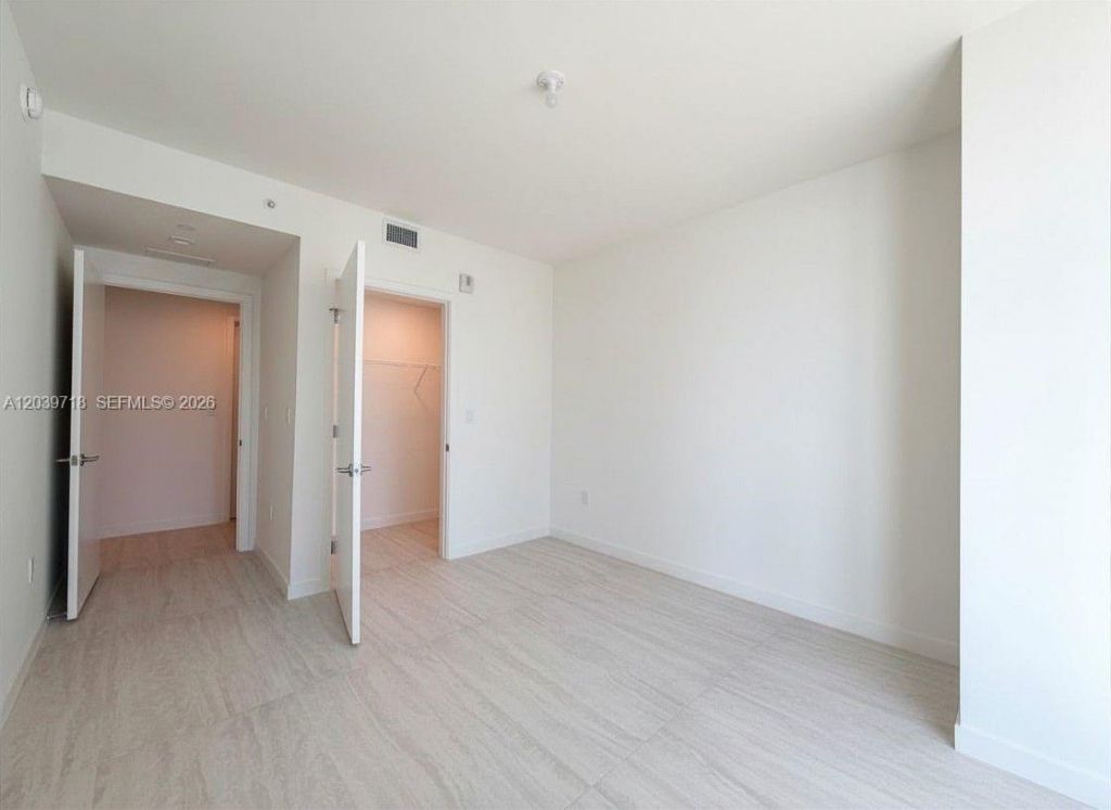 77 SE 5th St, Unit 1903, Miami, FL 33131 Photo