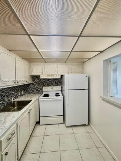 202 Mansfield , Unit E, Boca Raton, FL 33434 Photo