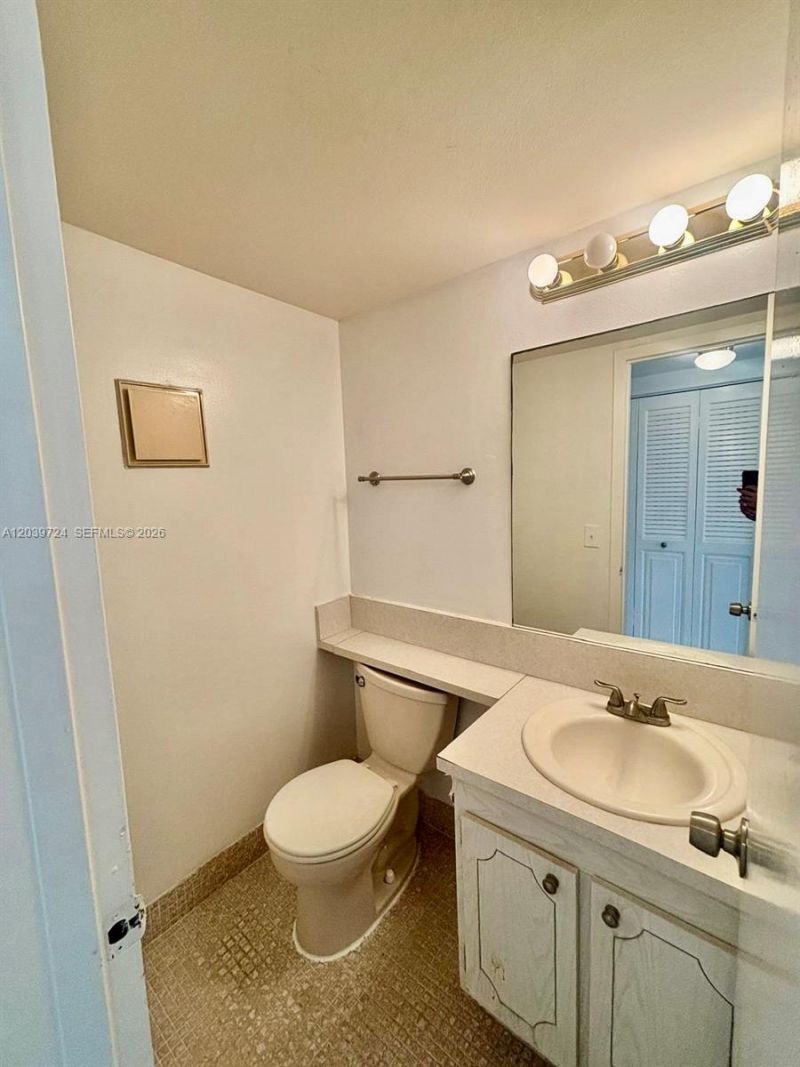 202 Mansfield , Unit E, Boca Raton, FL 33434 Photo