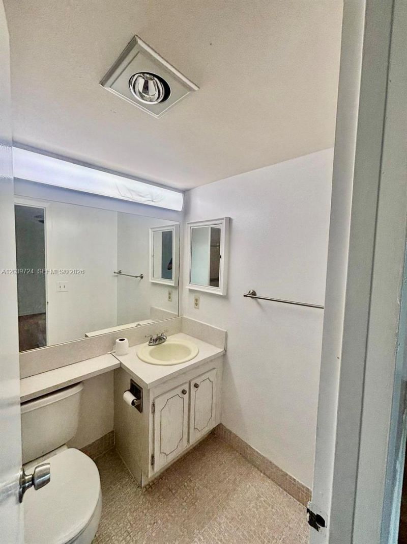 202 Mansfield , Unit E, Boca Raton, FL 33434 Photo