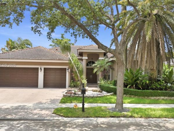3725 Oak Ridge Ln , Weston, FL 33331
