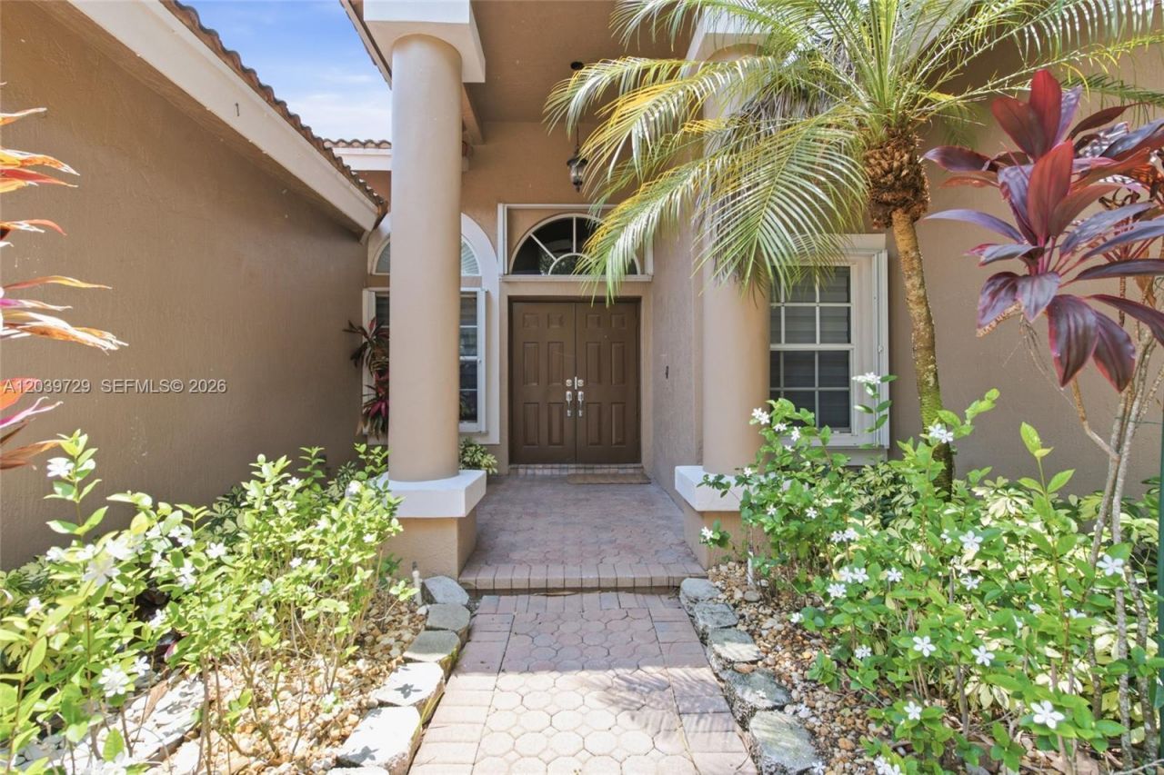 3725 Oak Ridge Ln , Weston, FL 33331 Photo