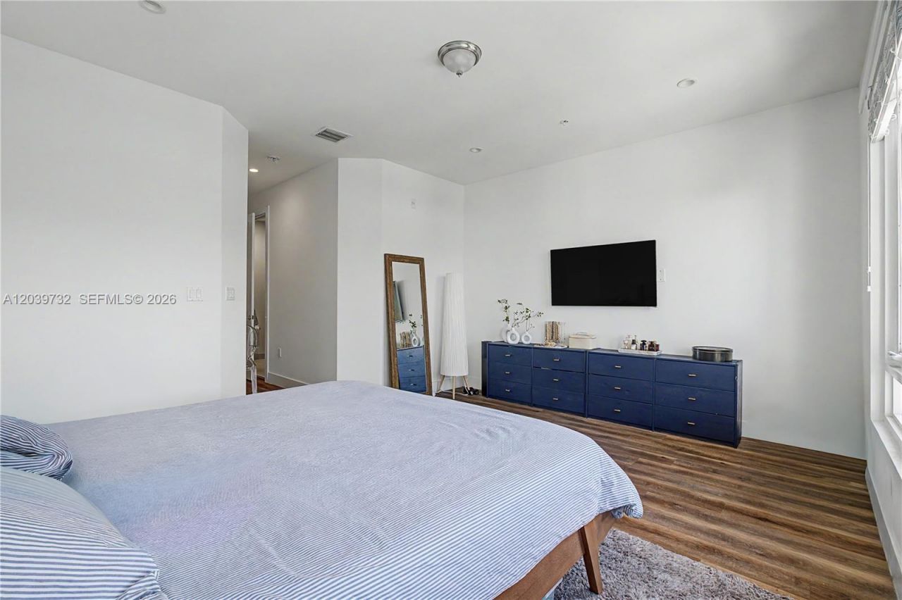 10260 NW 63rd Ter , Unit 203, Miami, FL 33178 Photo