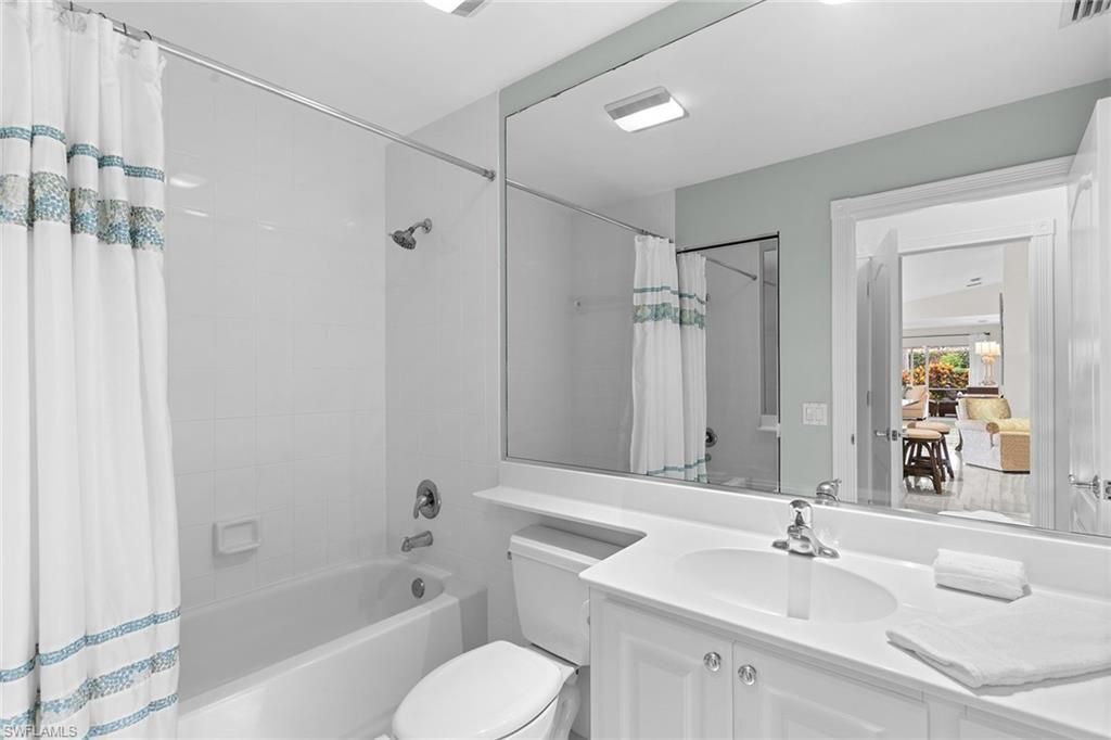 3210 Barbados Ln, Naples, FL 34119 Photo