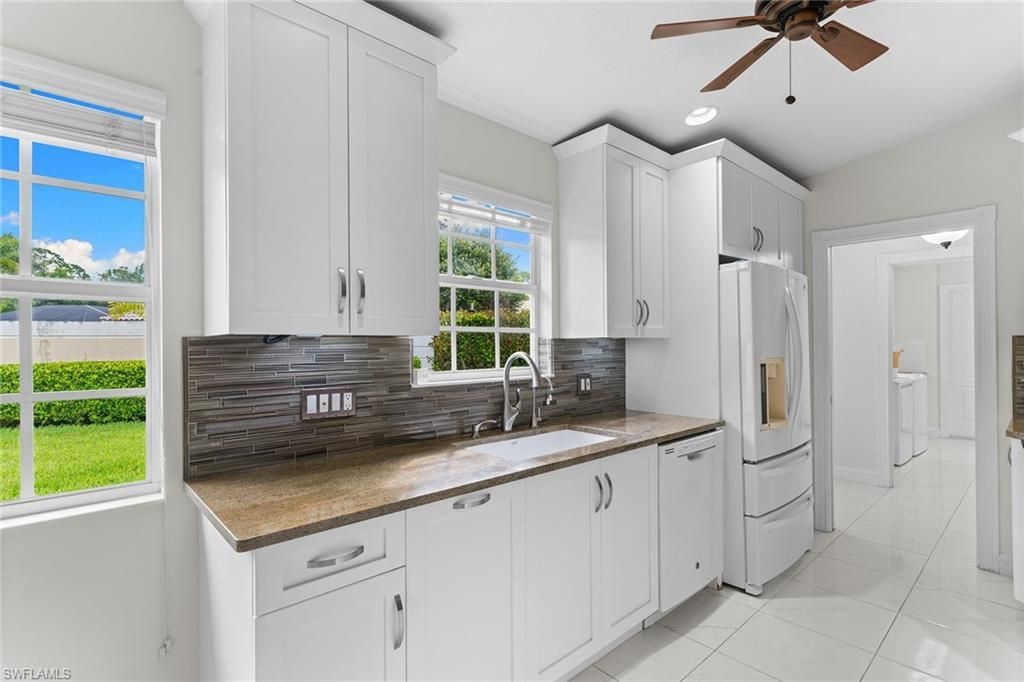 3210 Barbados Ln, Naples, FL 34119 Photo