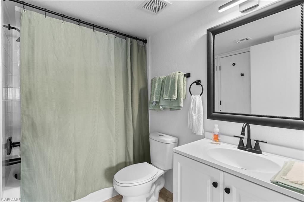 8225 Ibis Club Dr, Unit 204, Naples, FL 34104 Photo